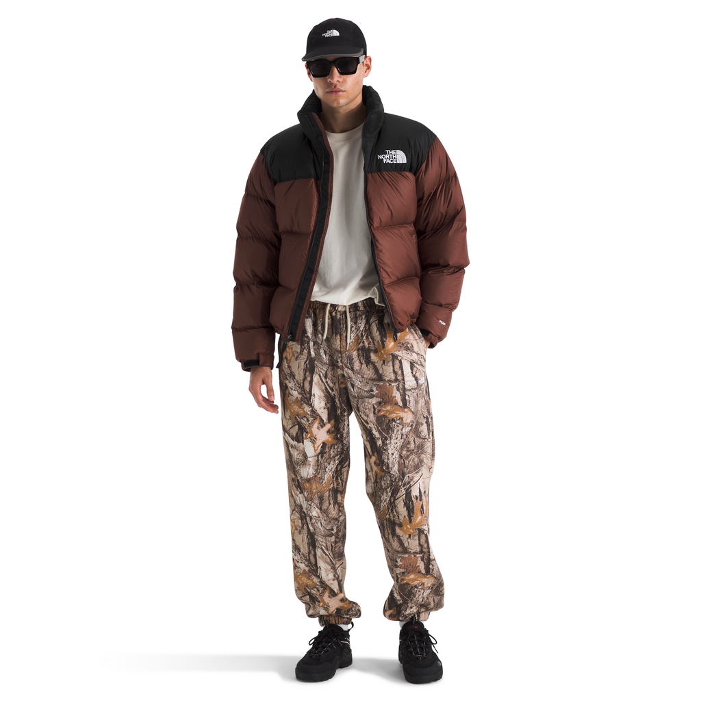 The North Face Men’s 1996 Retro Nuptse Jacket in Ember Soil/TNF Black
