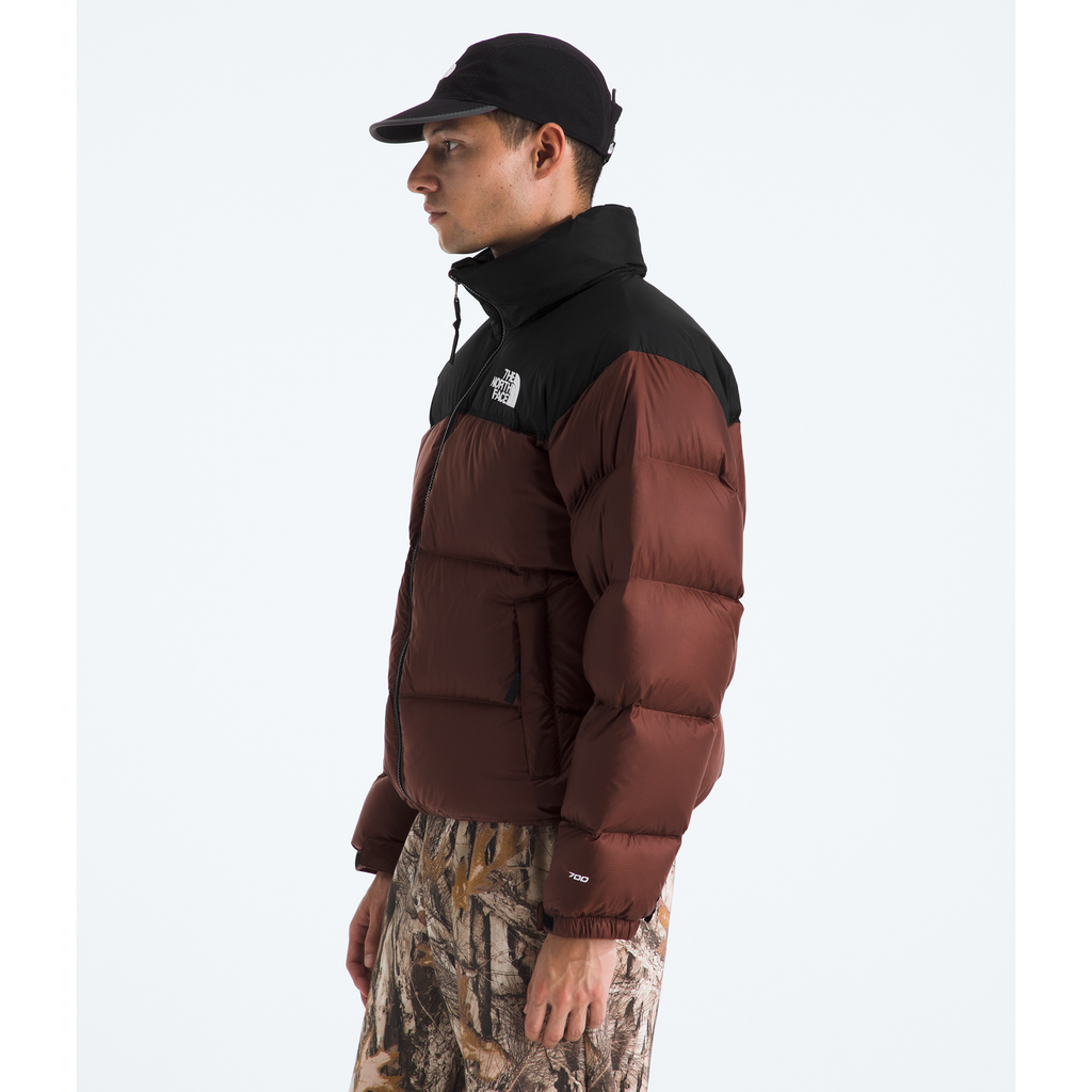 The North Face Men’s 1996 Retro Nuptse Jacket in Ember Soil/TNF Black