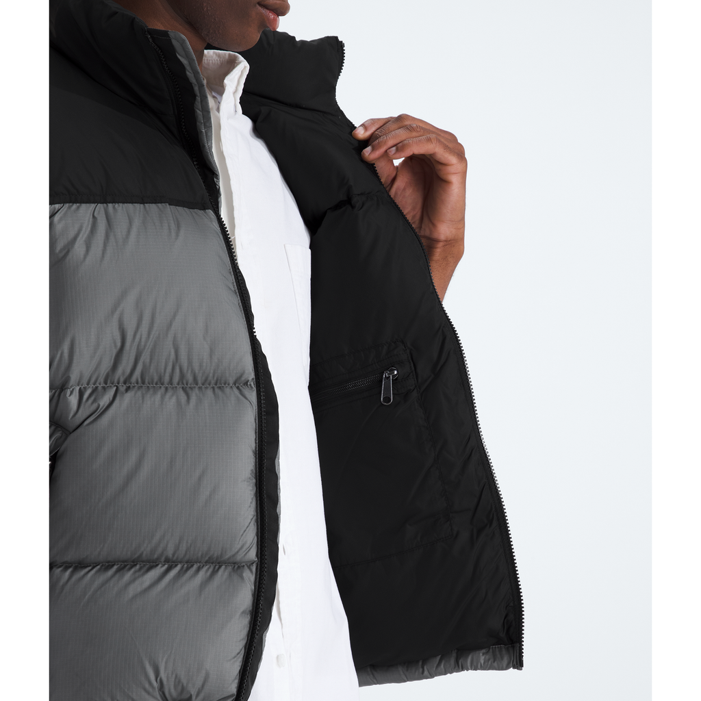 The North Face Men's 1996 Retro Nuptse Vest