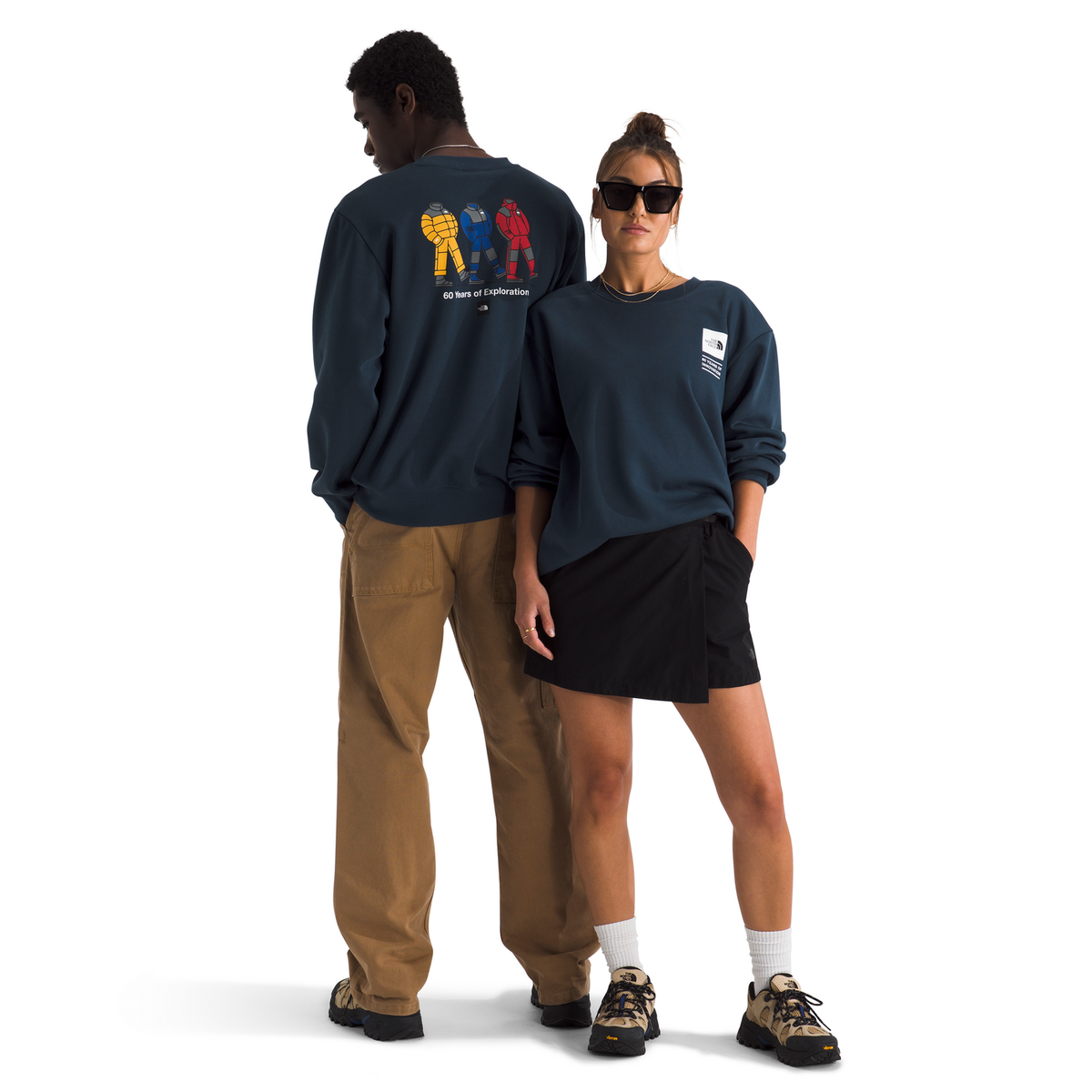 The North Face Celebration Relaxed Crew-Graphic in Summit Navy