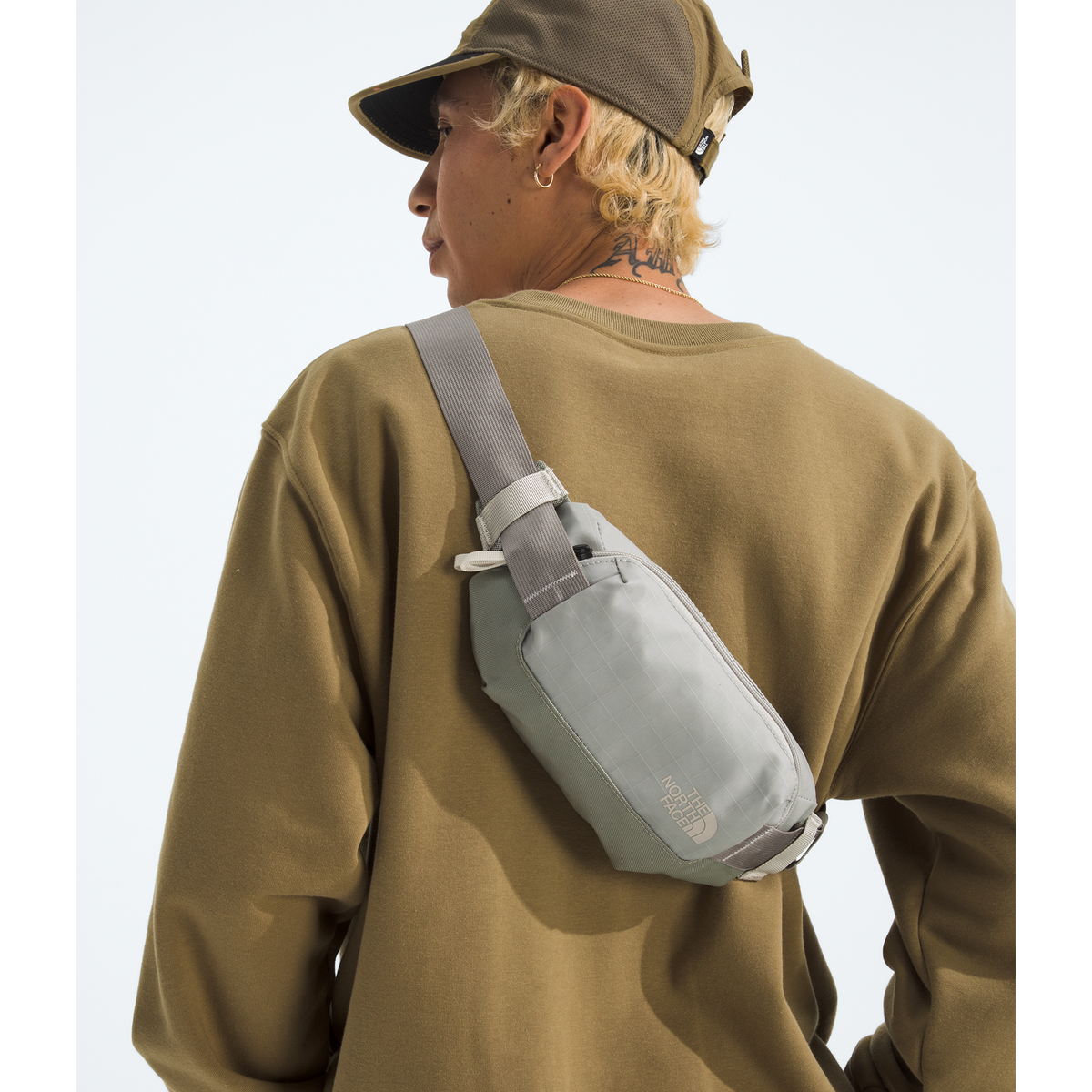 The North Face Base Camp Voyager Lumbar Bag