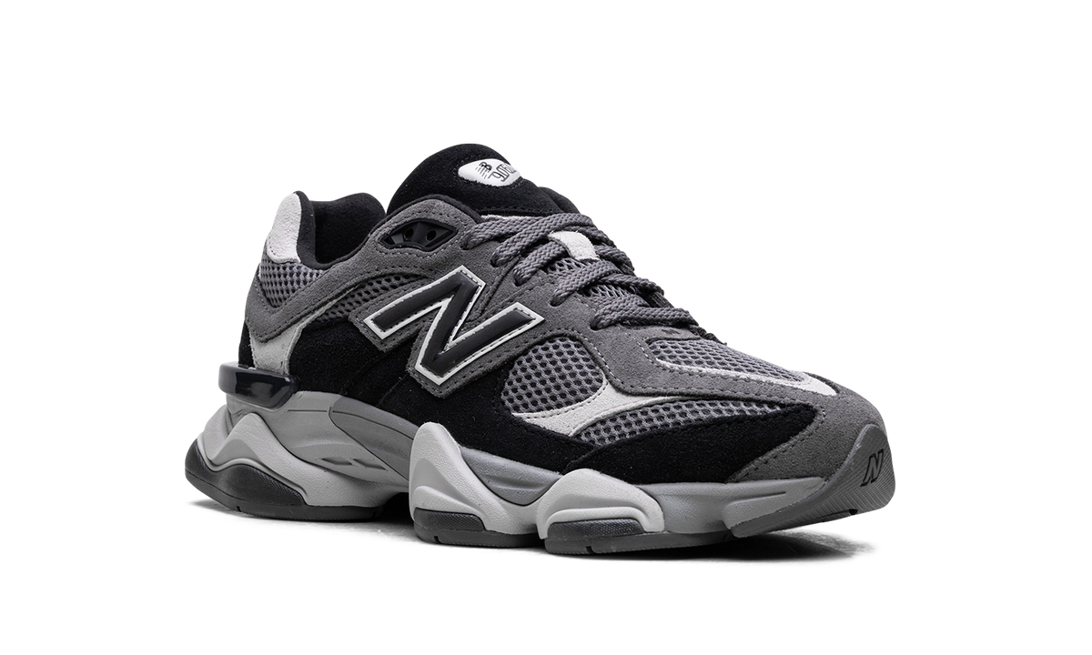 9060 "Black / Casterock" U9060ERA