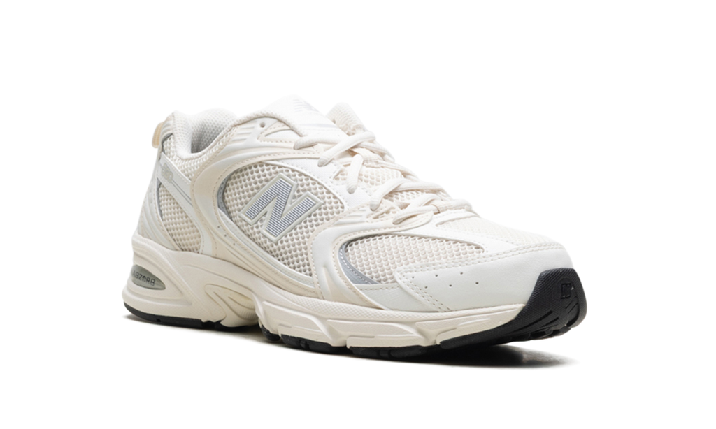530 "Cream White Silver" MR530LZ
