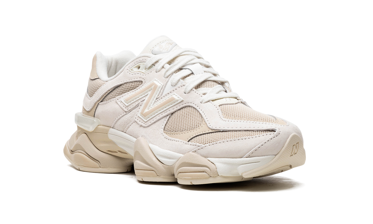 9060 "Beige White" U9060SS