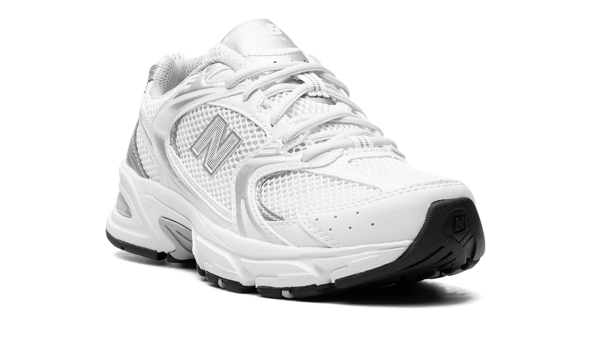 530 "White / Silver" MR530EMA